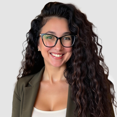 Megan Tatro Headshot.